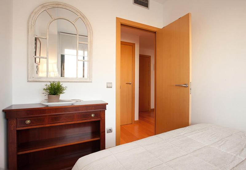 Rent Top Apartments Beach-Diagonal Mar Barcellona Esterno foto
