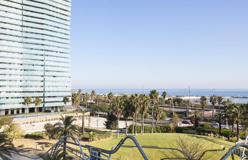 Rent Top Apartments Beach-Diagonal Mar Barcellona Esterno foto
