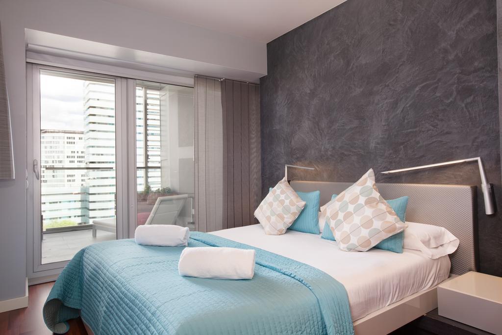 Rent Top Apartments Beach-Diagonal Mar Barcellona Esterno foto