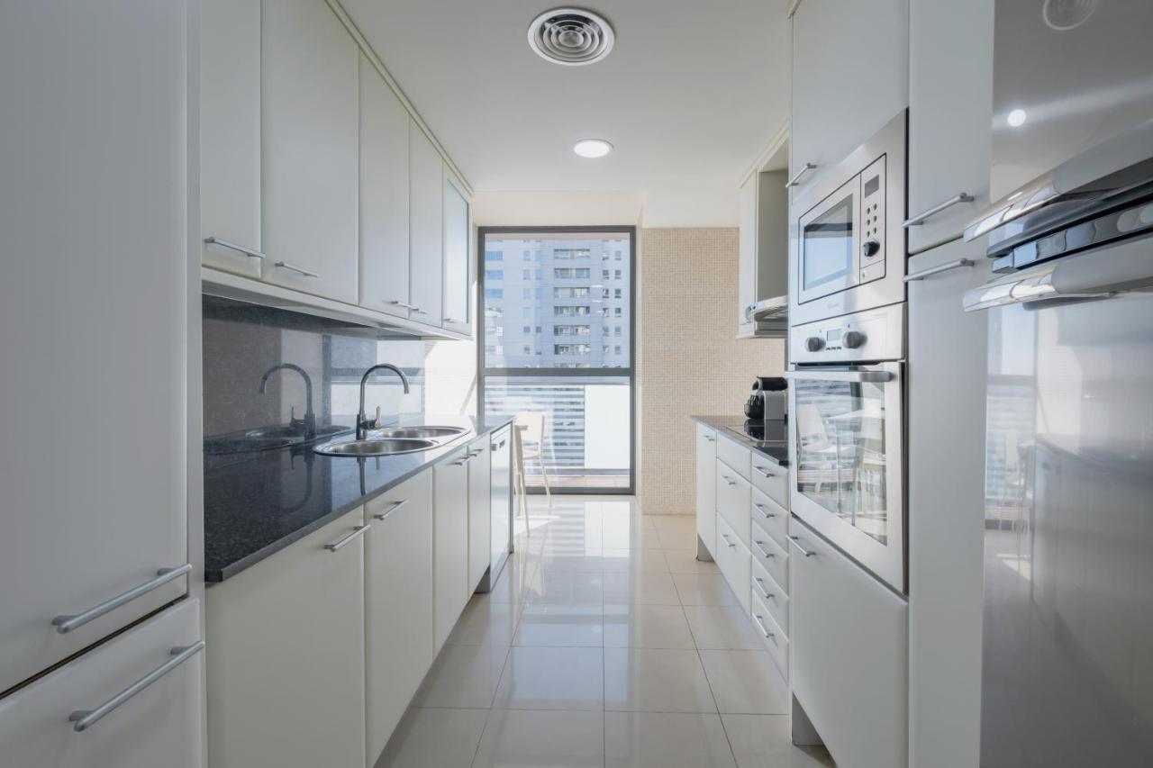 Rent Top Apartments Beach-Diagonal Mar Barcellona Esterno foto